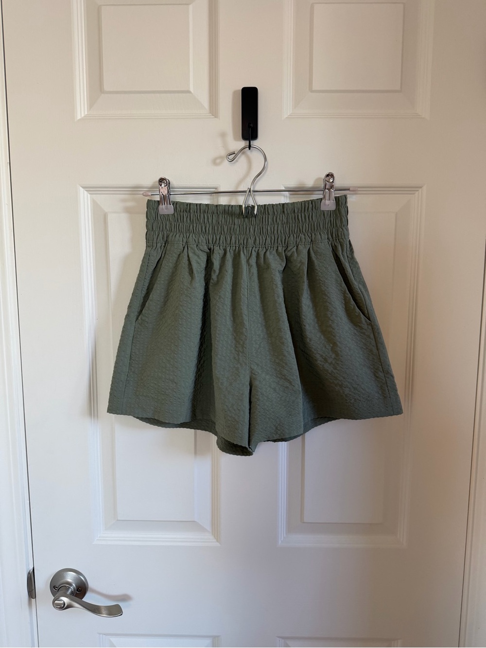 Vuori Villa Textured Short, XS - Picture 2 of 8